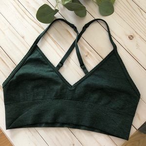 Very cute/sexy hunter green sports bra